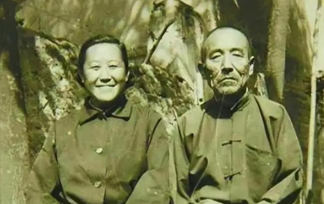 1971年，陕西一贫农贪便宜，娶了一个小他10岁，不要彩礼，离过婚，且坐过牢的女