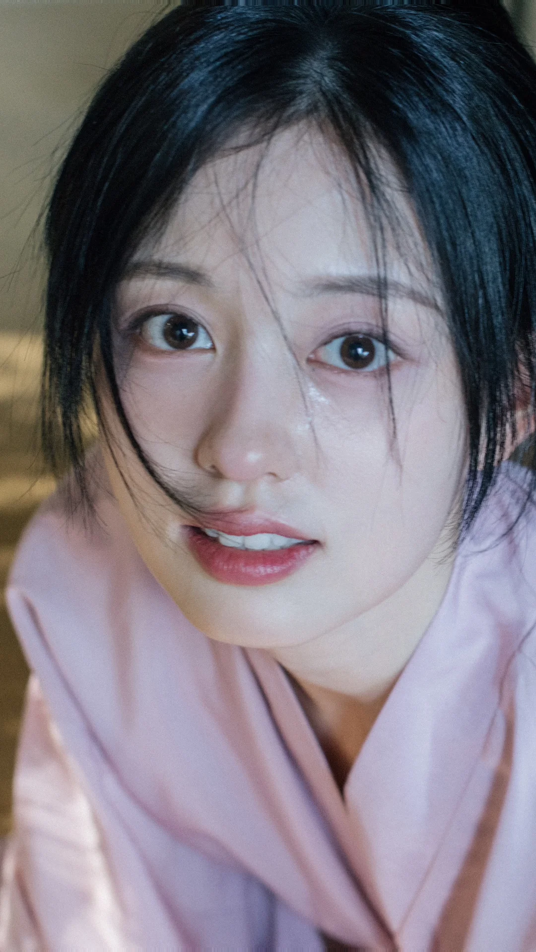 能发全屏啦！左划美你一跳又一跳