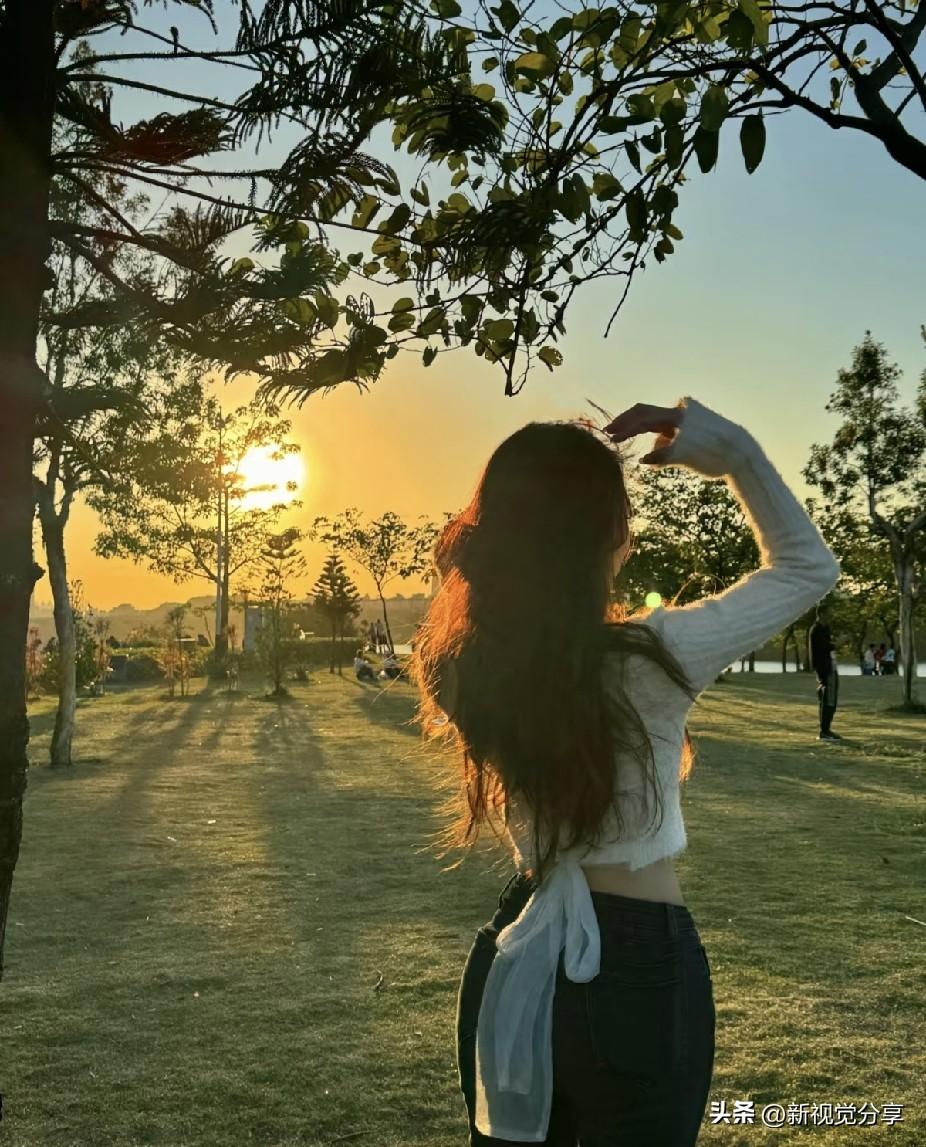 女儿明明很漂亮，却相亲失败12次
 
我女儿今年28岁，长得特别漂亮。
皮肤白，
