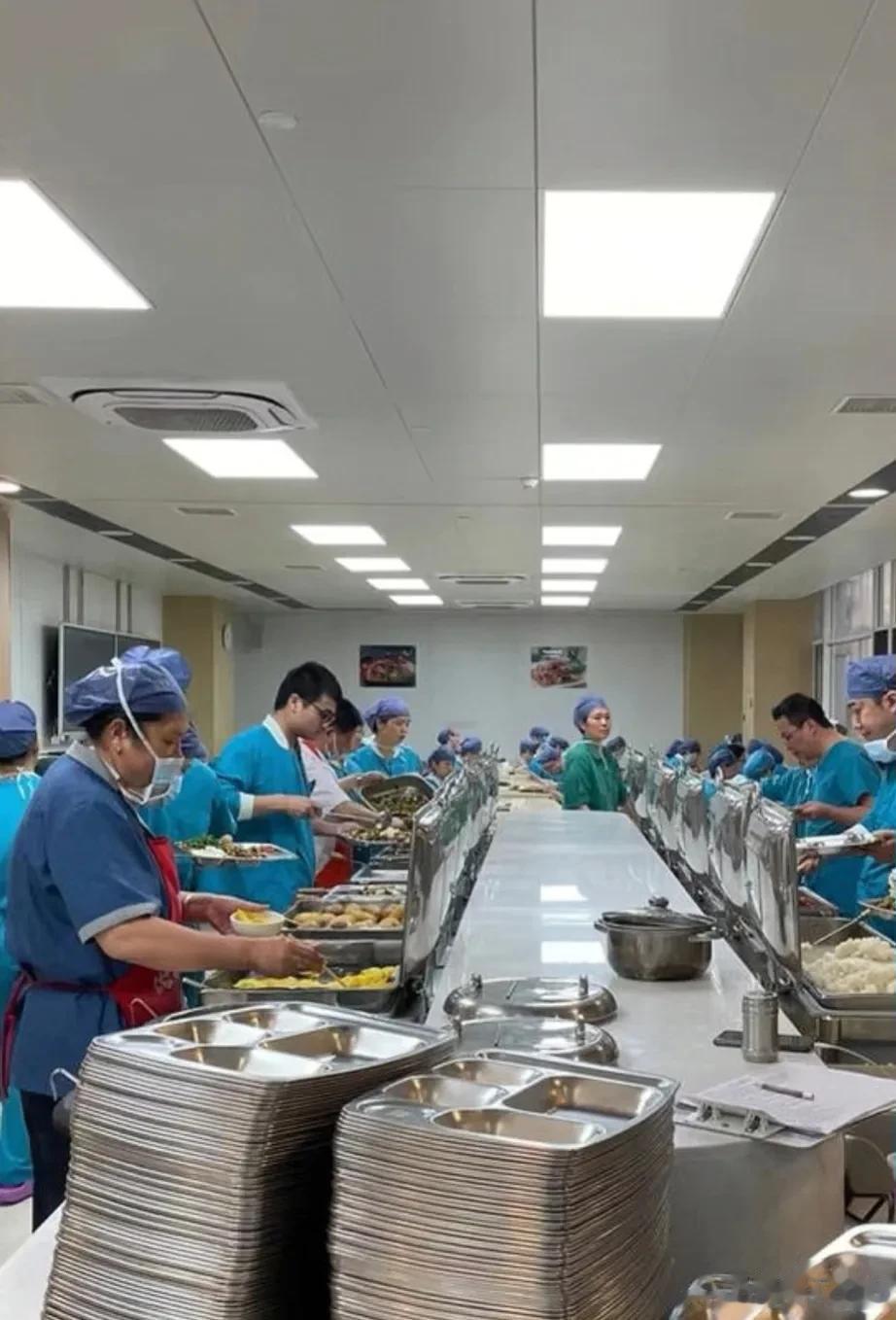 这次医疗行业反腐，对医院的影响有多大？听听基层护士的直观感受。

护士说:

我