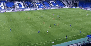 上海海港[超话]  全场比赛结束，凭借着巴尔加斯的帽子戏法，被称为“内战内行，外