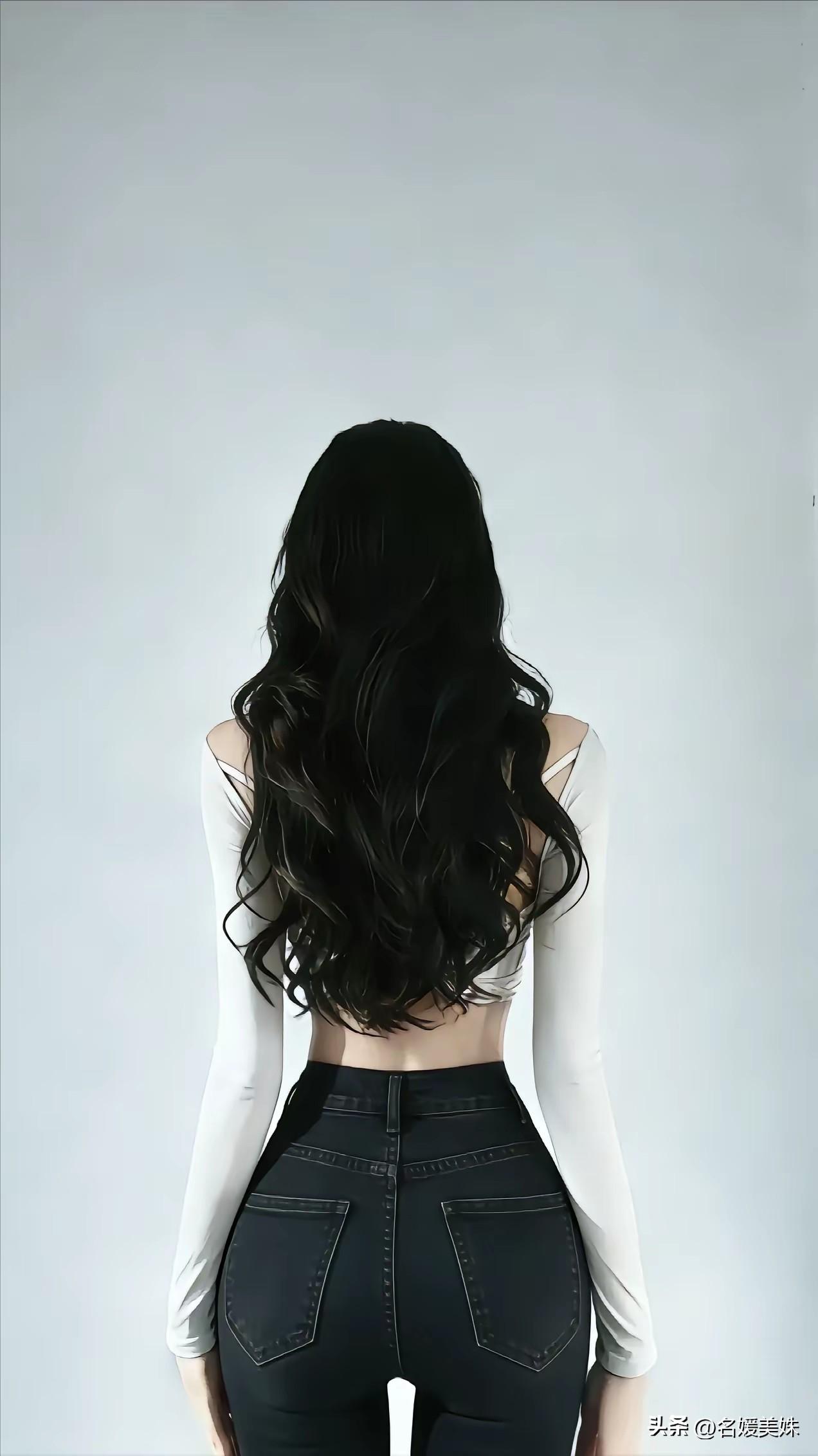 如果你要做一件改变命运的事，你就不要渴望别人的理解，
否则，你就根本没资格做成。