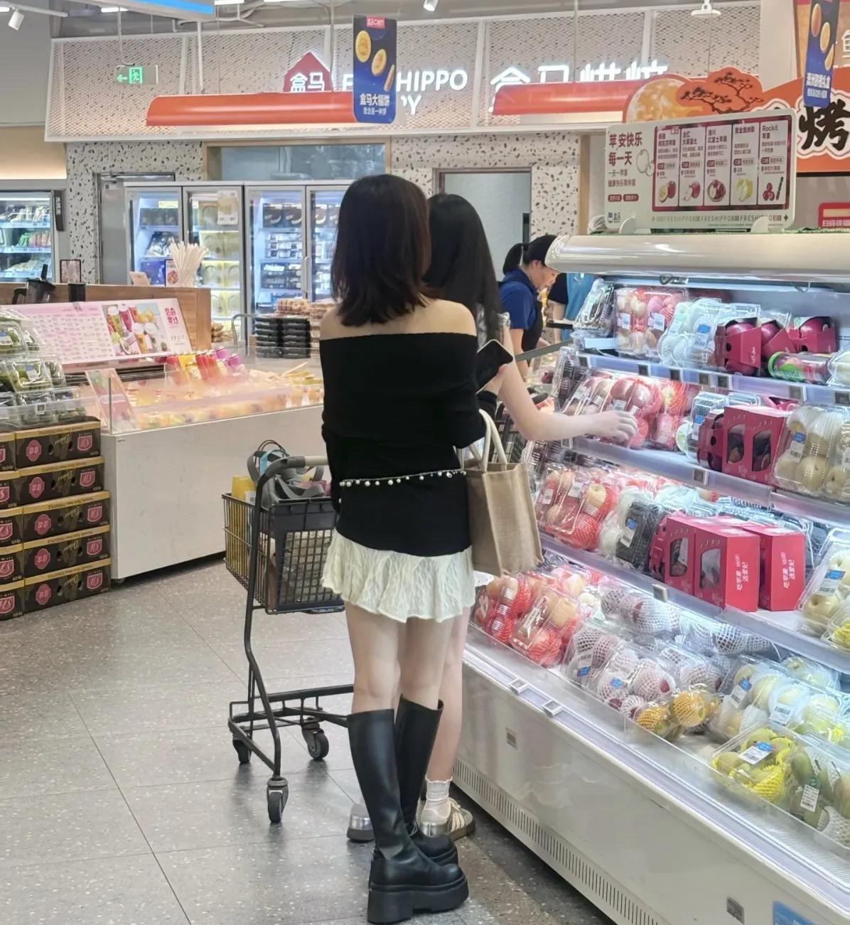 夏天穿这种靴子不热么