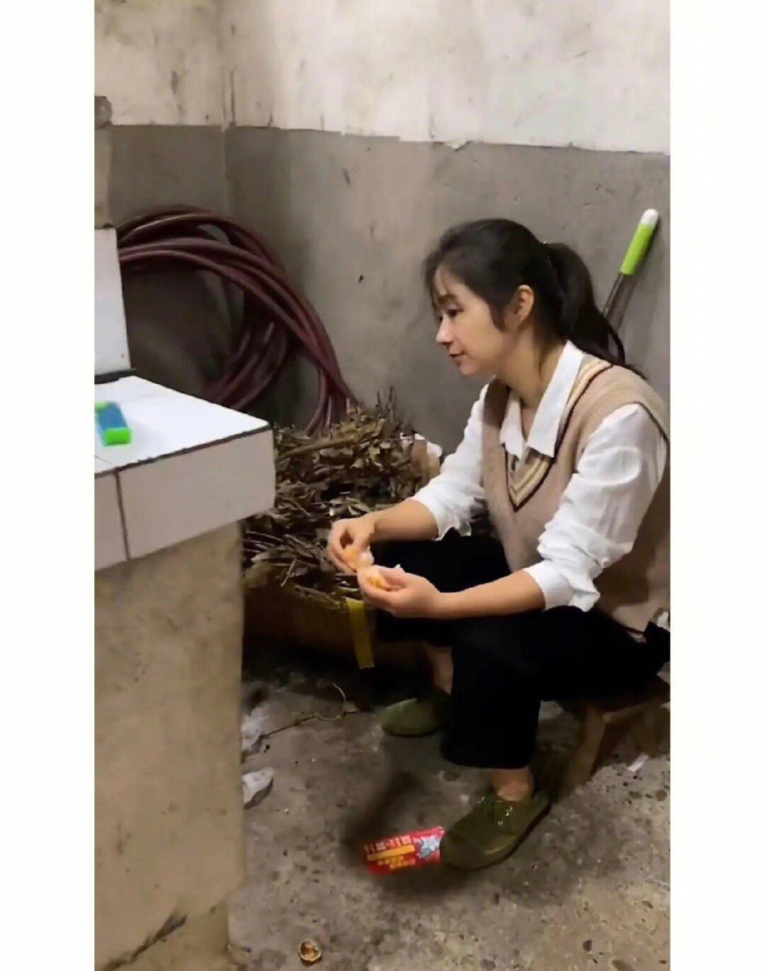 我终于明白为什么我的表妹到现在还单身 ​​​