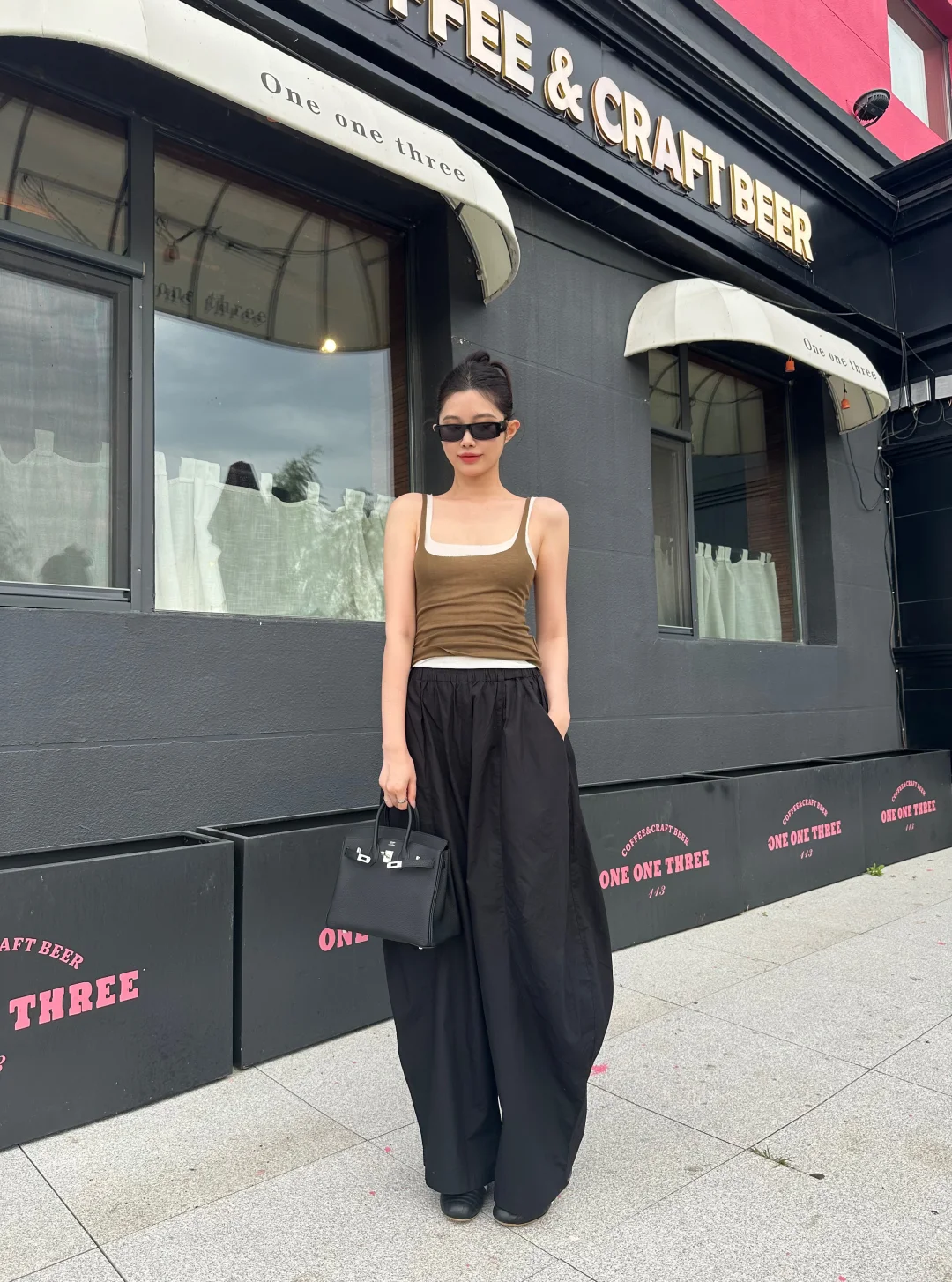 年少不知黑银香