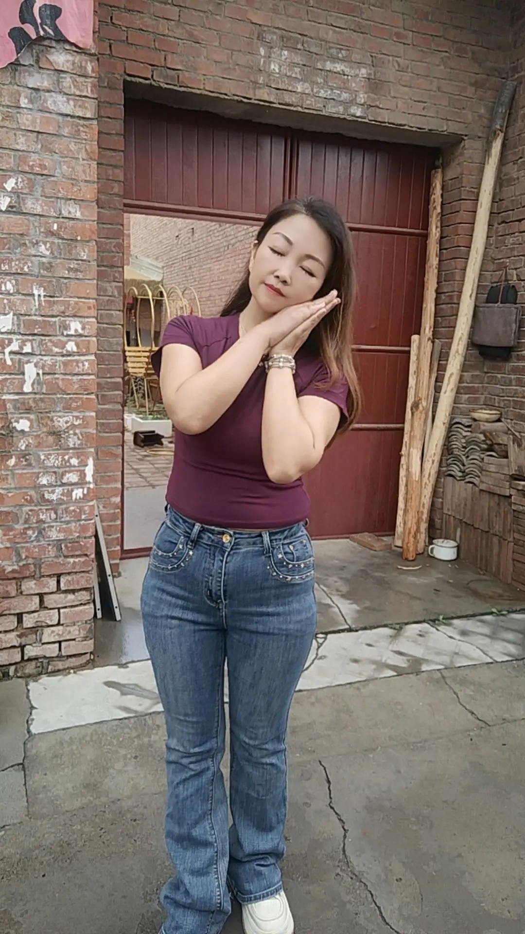 心这个东西很贵，给对了人无价，给错了人一文不值，喜欢和善良可以免费，绝...