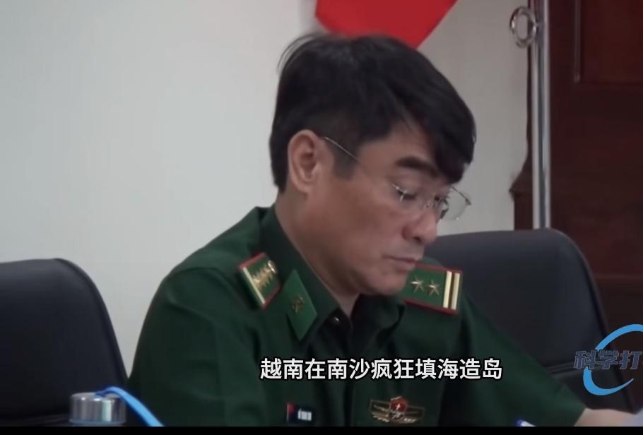 美国跟越南走近，看着热闹，却压根不给实质性军事支持，说白了就是想借越南搅局。其实