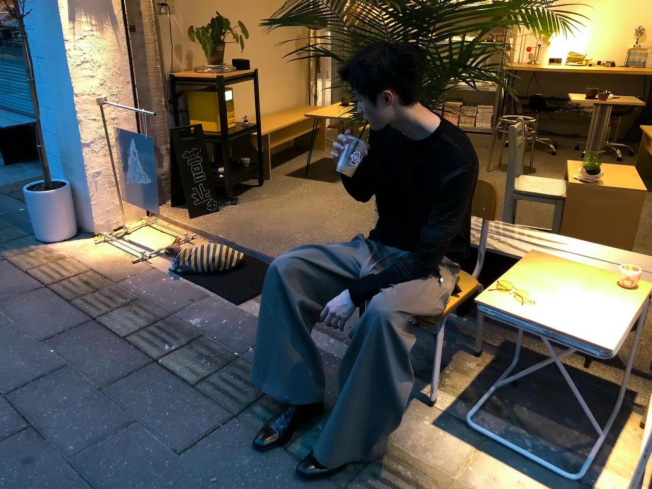 看完全部可以问我一个问题。ootd 松弛感 男生穿搭 初秋穿搭