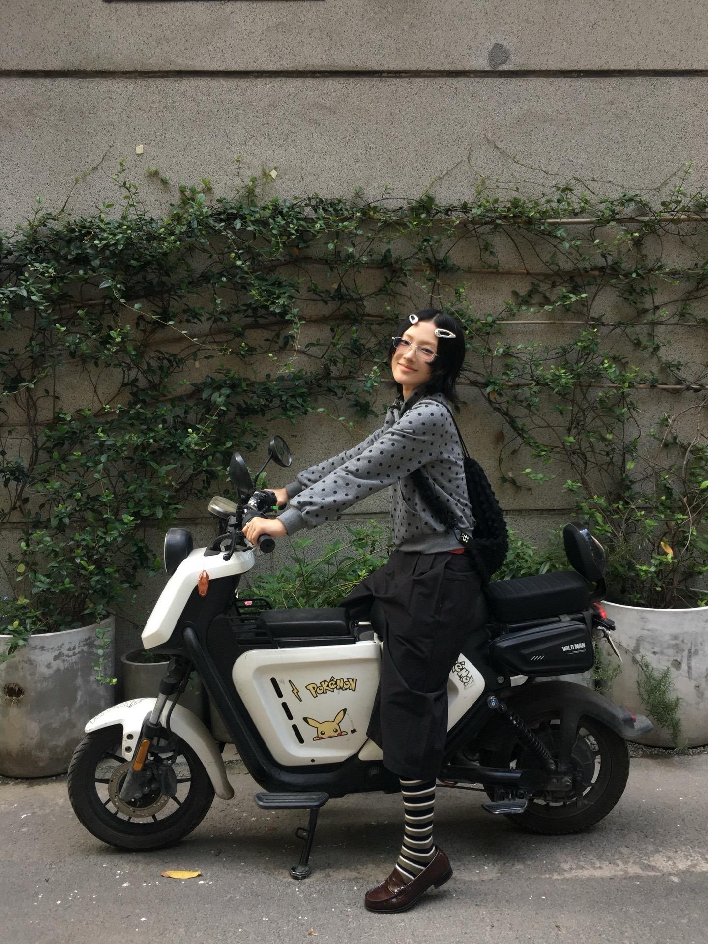 可爱波点。