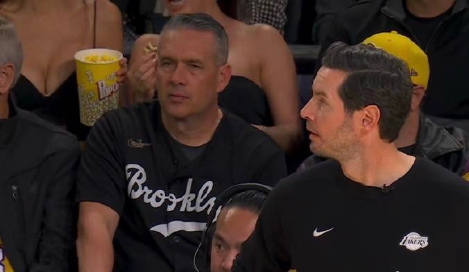 有时候真看不懂雷迪克的轮换阵容詹姆斯给年轻一辈的建议詹姆斯13分