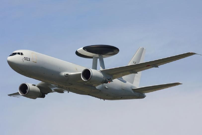 每天认识一件兵器 日本E-767预警机机身长度：48.5米机身高度：15.8米翼