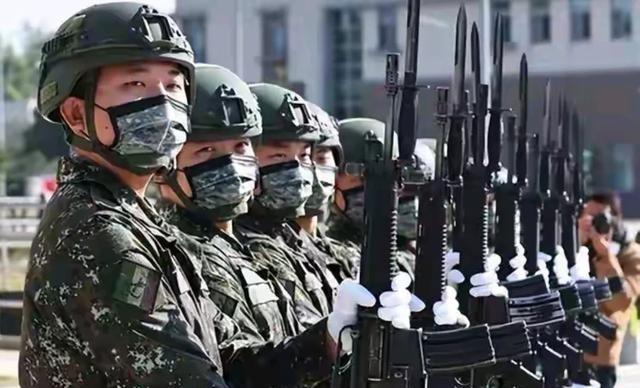 [熊猫]大家发现没？每次我们在准备实现祖国统一大业要解放台湾时，北朝那边就有事了