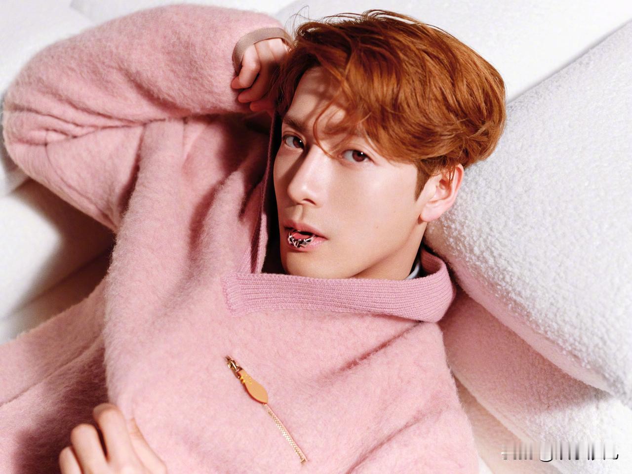 网曝王嘉尔宋雨琦恋情


王嘉尔太帅气了！王嘉尔唱跳高手，宋雨琦也好美哇！宋雨琦