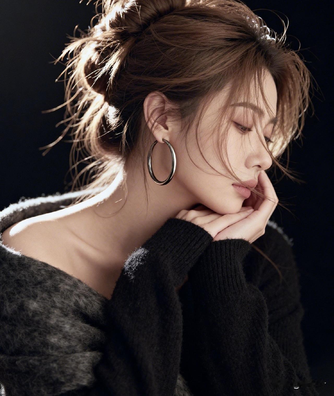 人这一生，每个阶段都有烦恼。

当下纠结的事，总觉得跨不过去。

满心焦虑，深陷