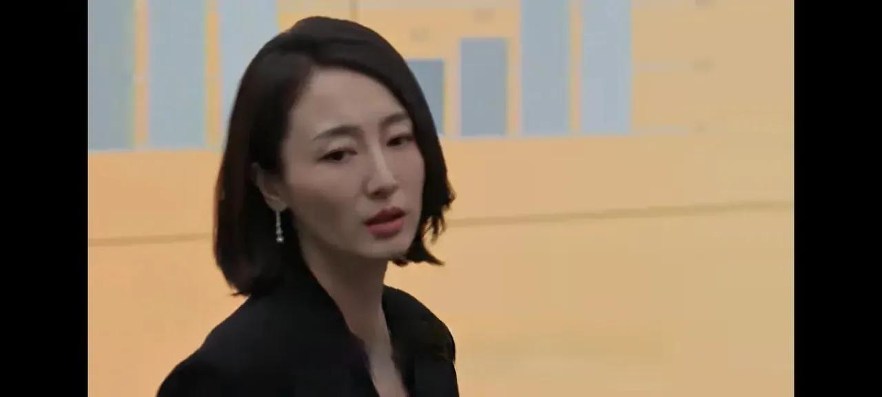 追剧《蛮好的人生》    唐玲这个女人坏透了！   薛晓舟刚进保险公司，业绩做不