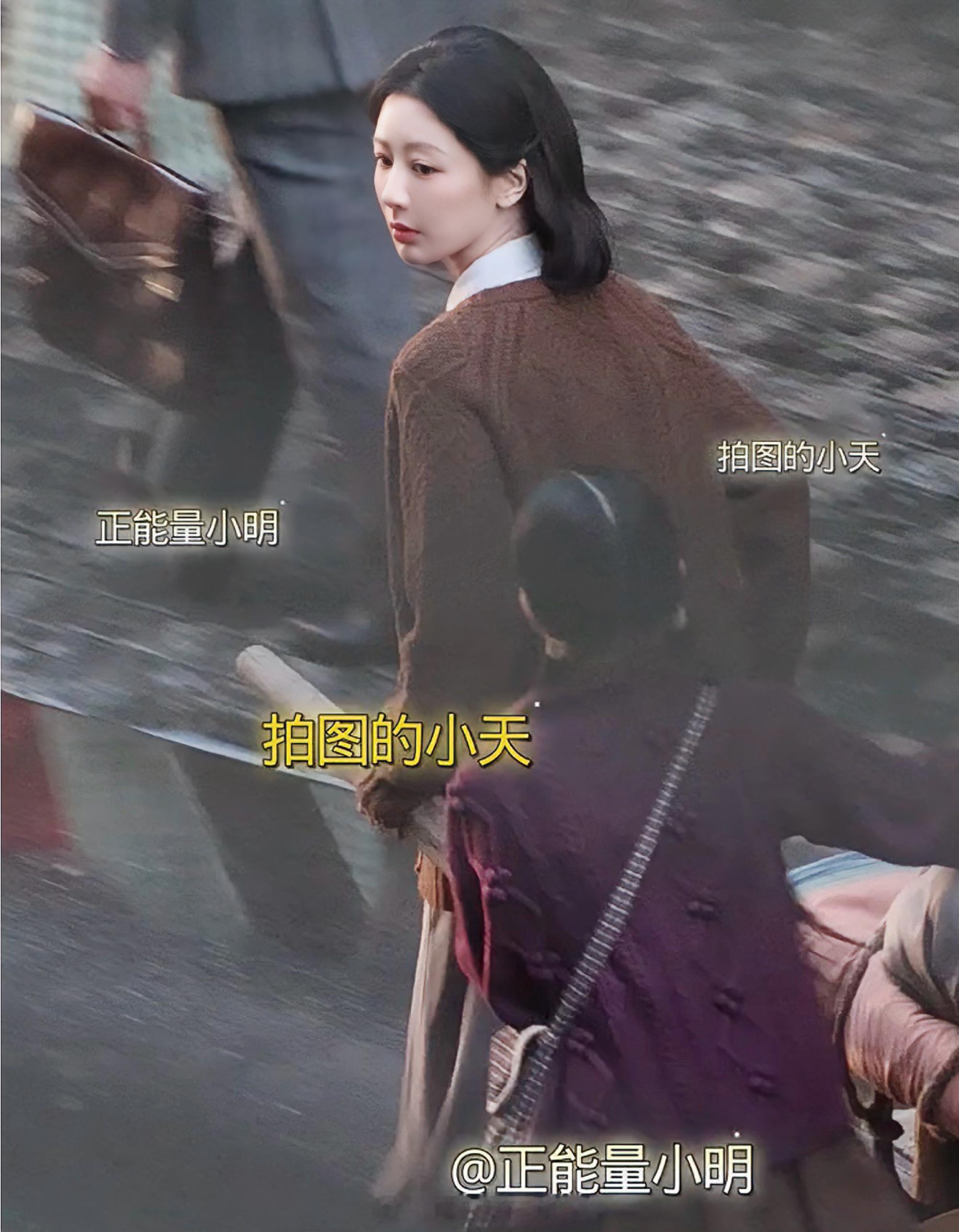 杨紫新剧的路透给人的感觉都好温柔好知性