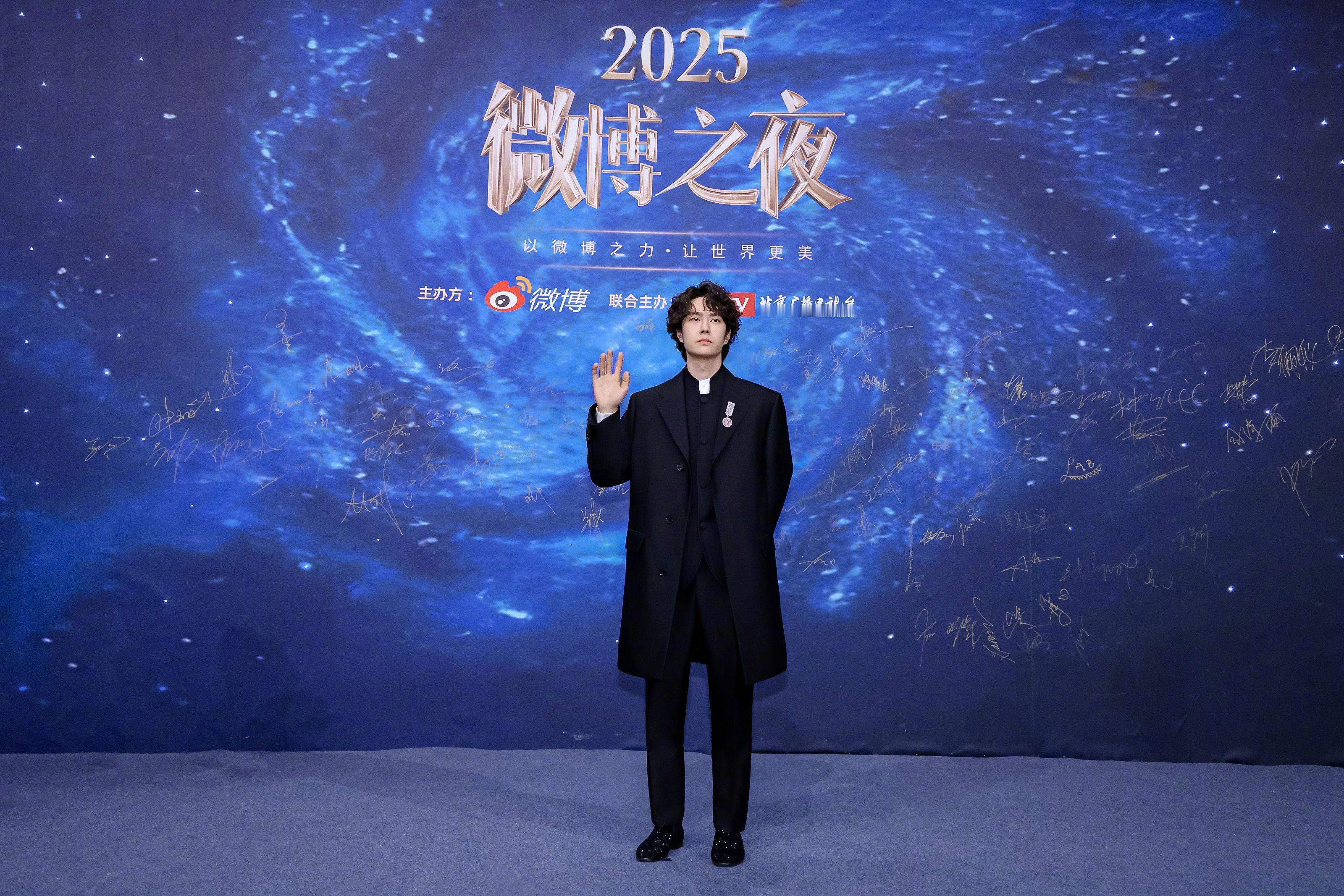 wbzy🏆汇总！大家多多互动～中国艺术报 网页链接-IF时尚- 网页链接中国电