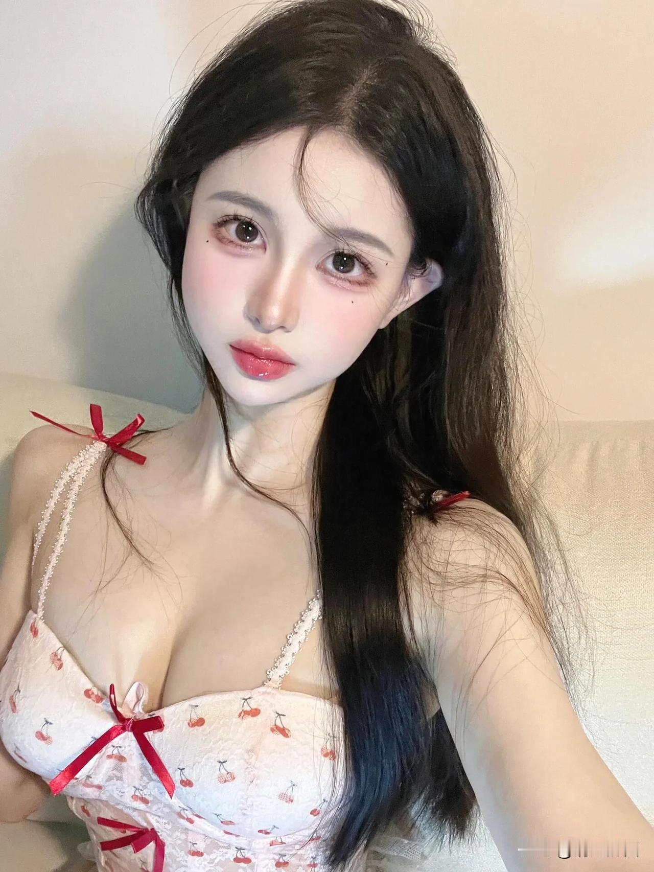 美到爆的性感女神，你get到了吗#女神图来袭# #分享迷人美女# #美丽女神图赏