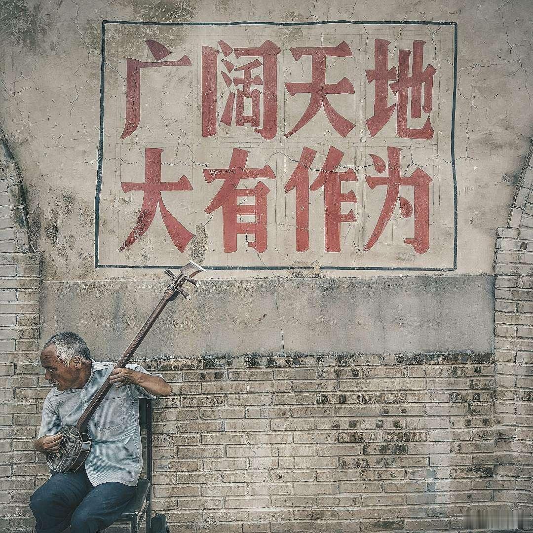 肖鹰举报蒋方舟论文造假，为什么正当？1、享受了声称的好处，就要接受事实检验。我声