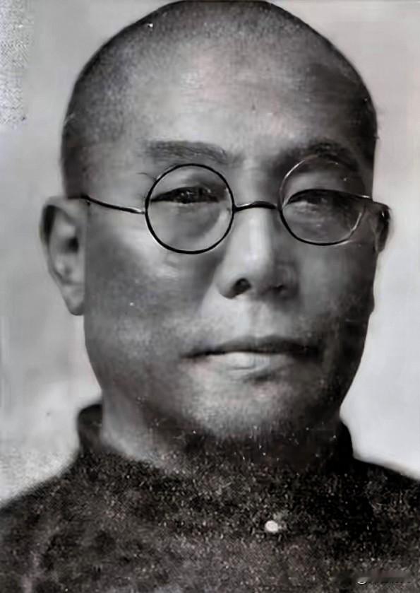 1940年10月10日，68岁的伪上海市市长、大汉奸、大卖国贼傅筱庵，凌晨三点参