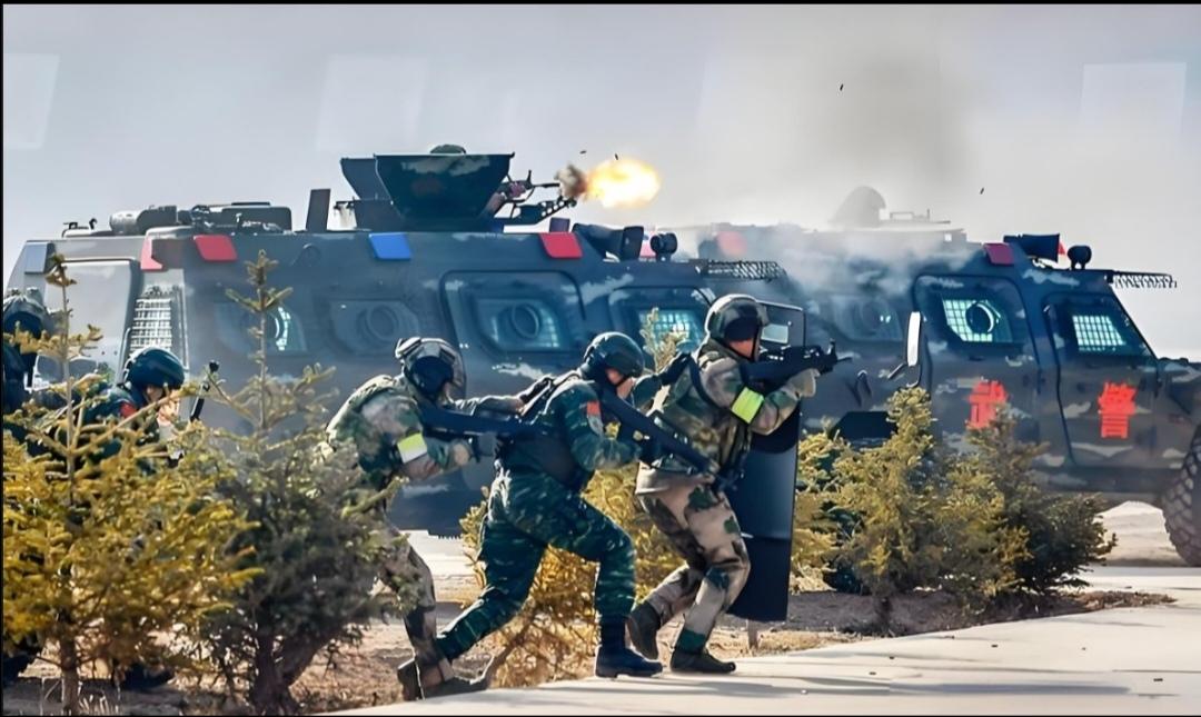 近日中国人民解放军围台军演，美西方国家说三道四你怎么看？
中国人民解放军围台军演