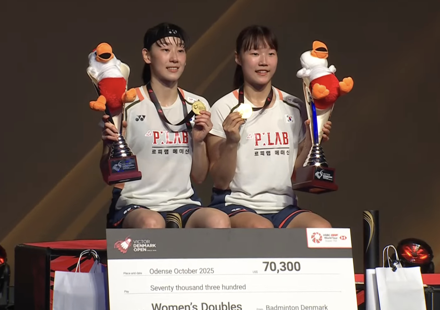 【李白组合🇰🇷夺冠之路】1/16赛：21-17、25-23 谢沛珊/洪恩慈【