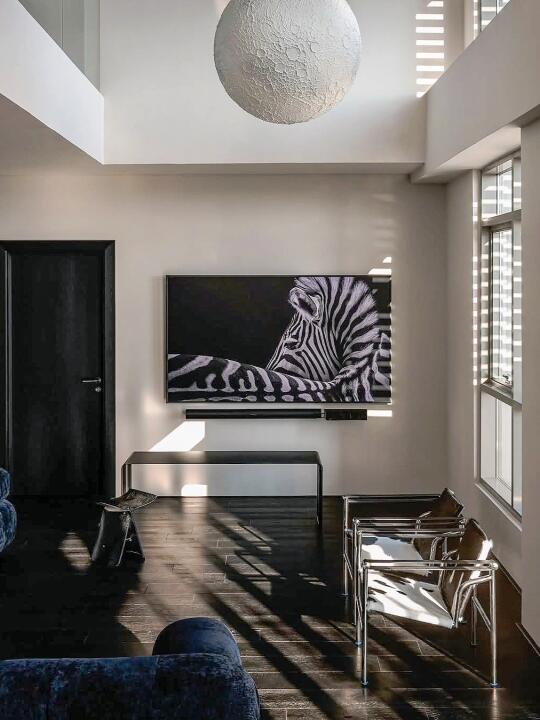 Cassina | 酷冷黑白家⚫️⚪️深邃的明暗对比