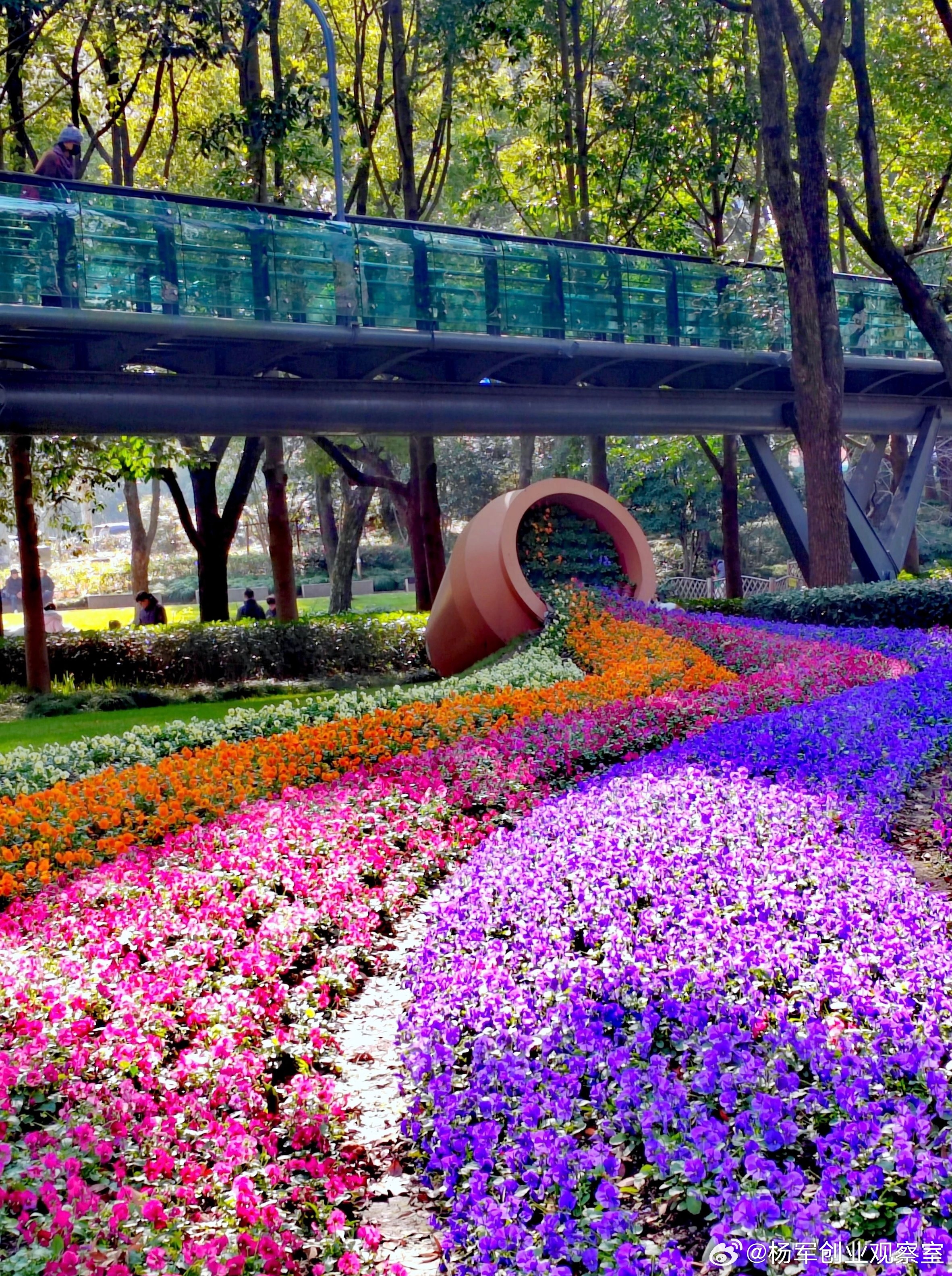 【产业投资基金：不只是钱，更是“价值跃迁”的助推器】很多企业家寻求融资时，往往只