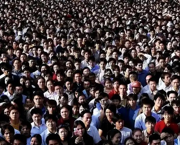 中国正在进入“人口消失“时代！复旦大学 张震教授团队的研究显示，到本世纪末，我国