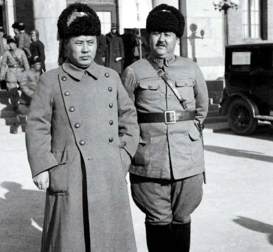 1939年冬，傅作义率3万大军奇袭包头，硬刚日军精锐毙敌3000！
谁都没想到，