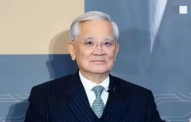 中国国民党原主席连战已经 90 岁，这位长年力推两岸和平与祖国统一的老者，见证了