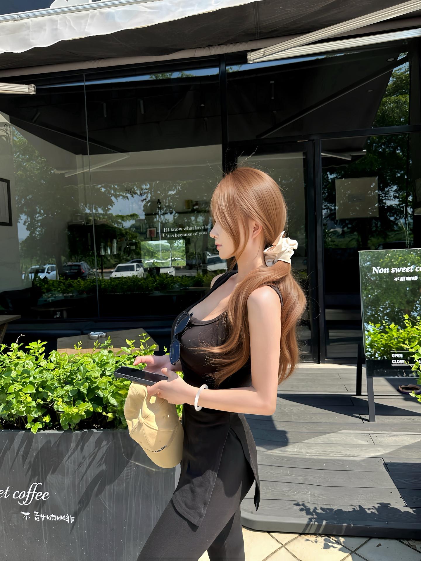 一个女人不要你的钱 不要你的时间 当然也不要你