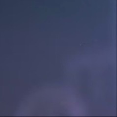 ☀️每日一善 努力去做一个温暖的人，用真心对世界微笑，用眼泪提醒自己要做的更好，