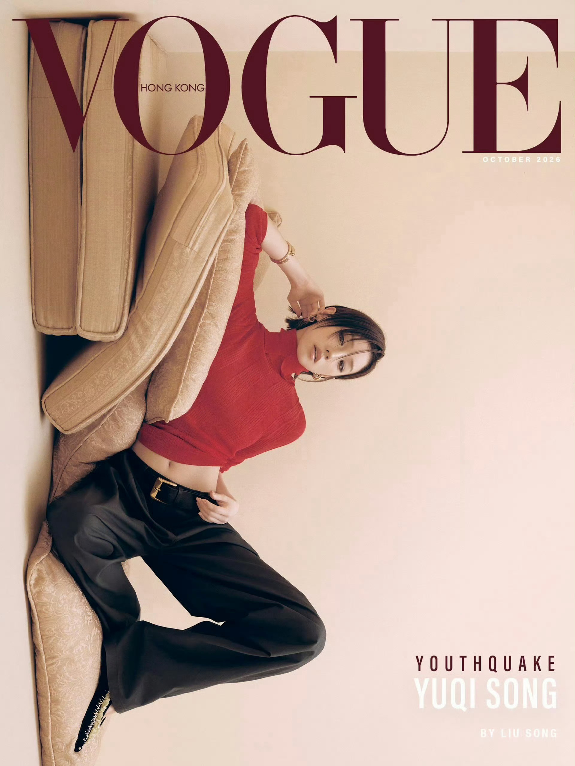 Tory Burch代言人出镜港版VOGUE银十封面，首登顶级大刊拿下极具分量的