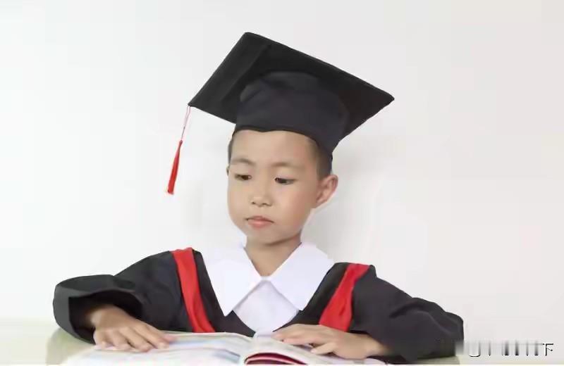 穷人家的孩子有必要读博士吗？
有的时候不得不承认，穷人确实和富人差别太大了！富人