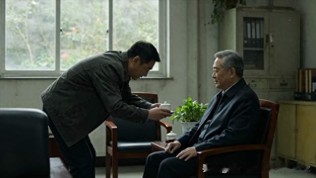 爆哭！别再被骗了！人情世故根本不是拍马屁！（职场老实人必看）