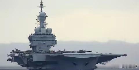 俄罗斯无人机追击世界上最大的航母：北约做出反应

法国戴高乐号是欧洲唯一的核动力