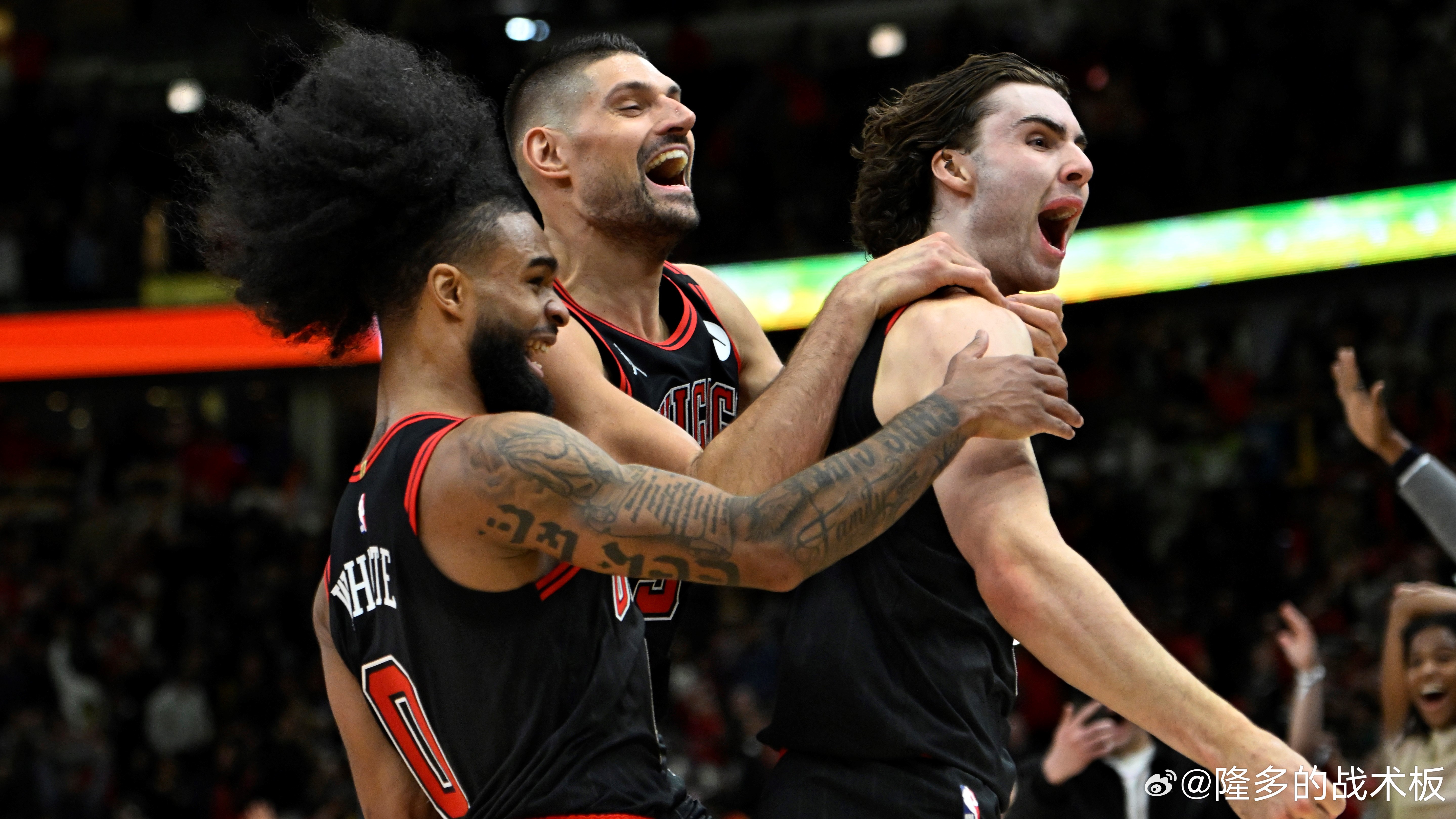 据后续报道，公牛从骑士得到一个2027年次轮签（来自掘金），从国王得到一个202