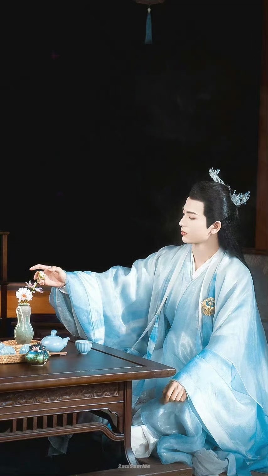 张凌赫 | 张凌赫萧厉 他们说念念不忘必有回响，我信了，因为我的念想，全是你张凌
