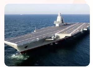 福建舰正式入列，中国海军迈入三航母时代。福建舰亮点颇多，它是我国首艘弹射型航母，