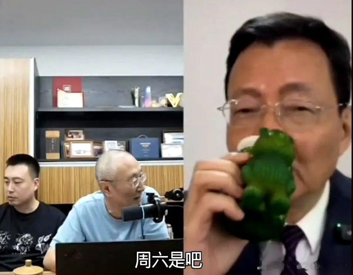 A股刚有点反弹的动静，水皮和李大霄开了一场视频连线。整场直播，李大霄一反常态地没