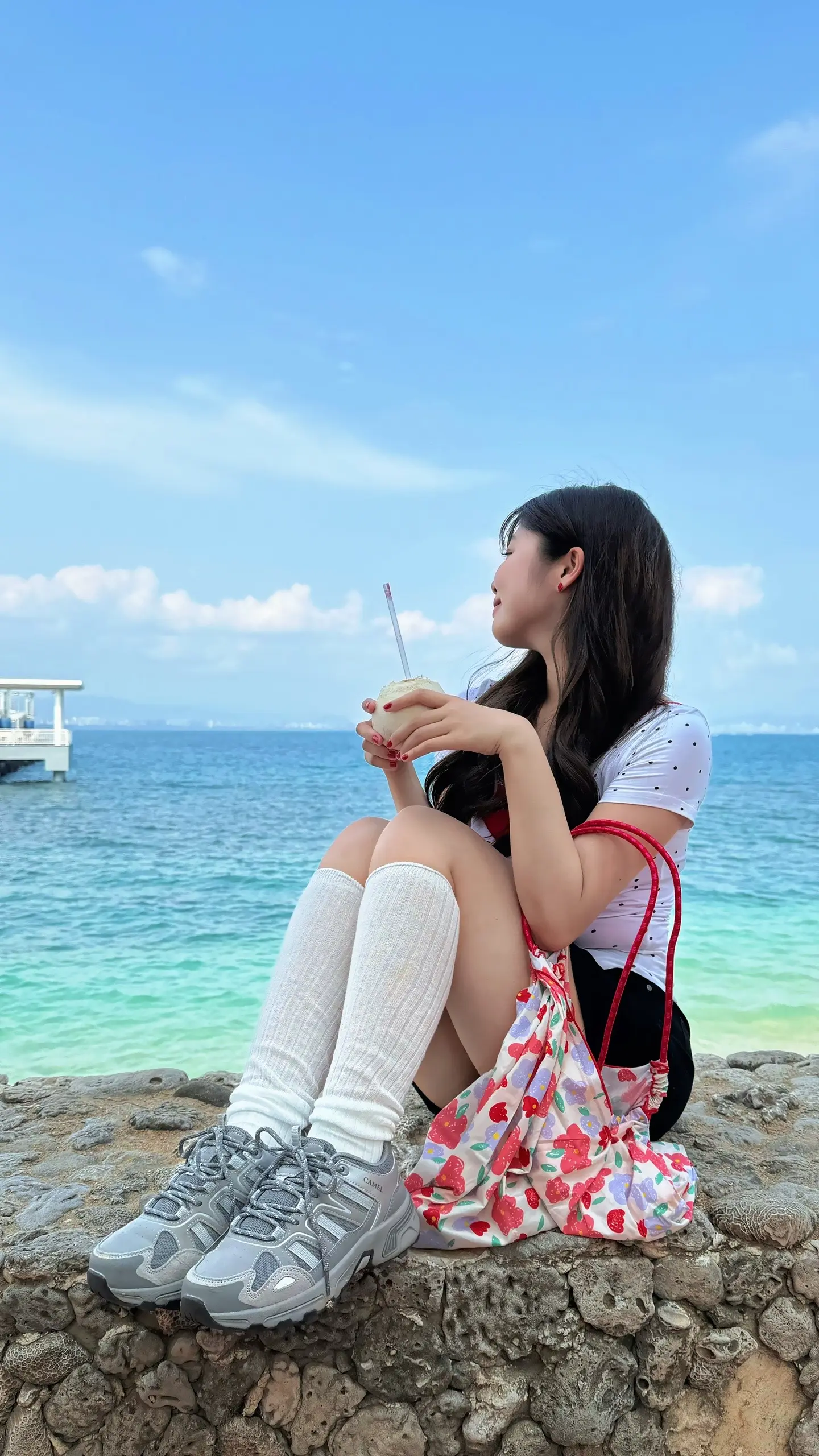 温柔蓝蓝的海风。