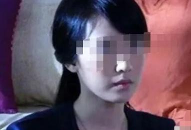 贵州遵义，一女子收了男网友500元，与对方在野外发生了3次关系，可完事后，男子却