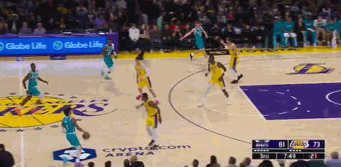 黄蜂这些三分球伤害很大黄蜂vs湖人