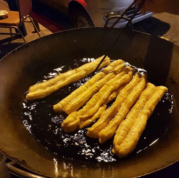 饭要和投缘的人吃，日子要和懂你的人过。[心] ​​​