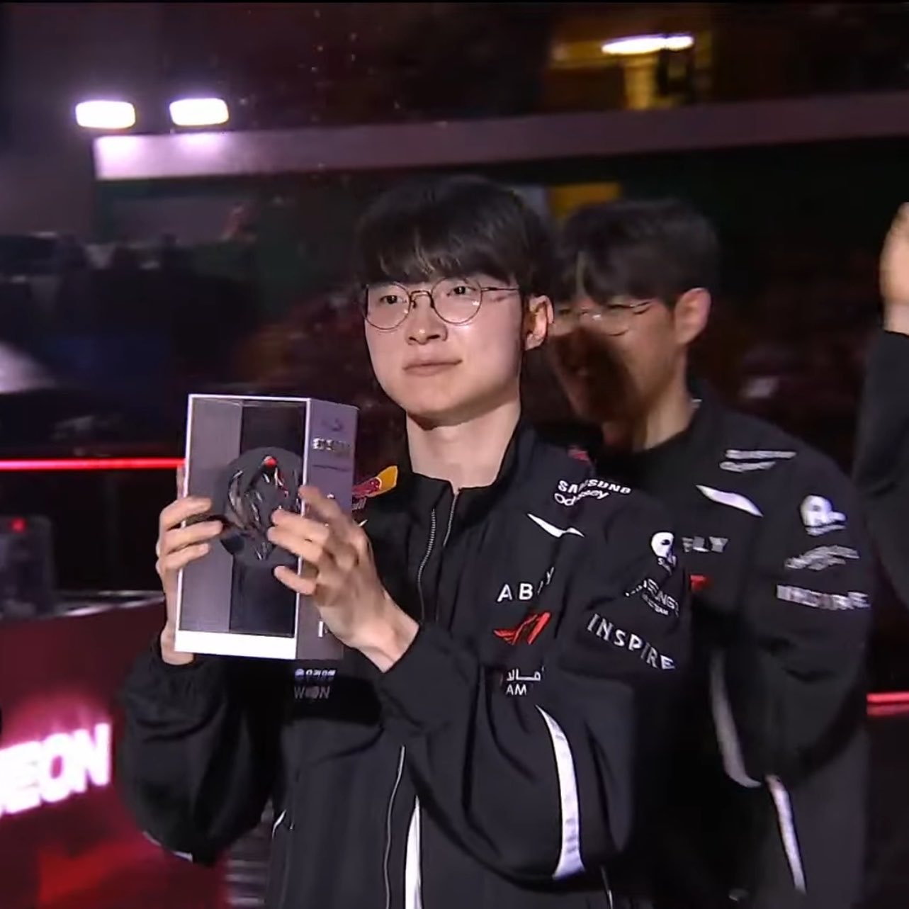 T1已经是第九次晋级MSI，是所有战队中参赛次数最多的俱乐部。* 2015 🥈