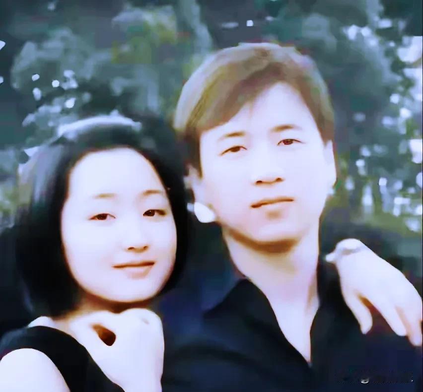 终于明白杨钰莹为什么对赖文峰念念不忘了！

刚开始对赖文峰没多大印象，
虽然曾经