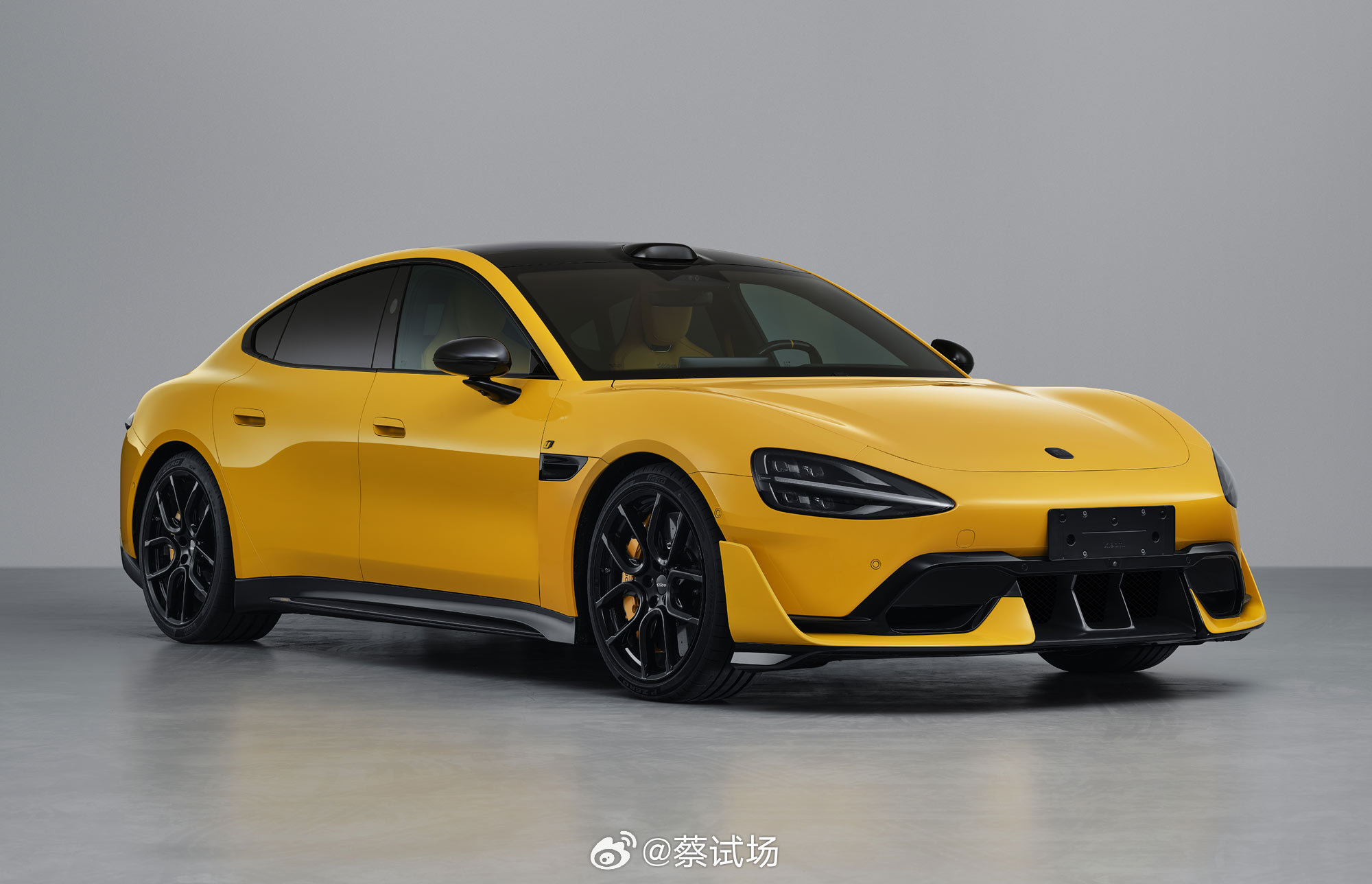 那谁那啥量产公示：整备质量2360千克，车身尺寸5070/5115x1970x1