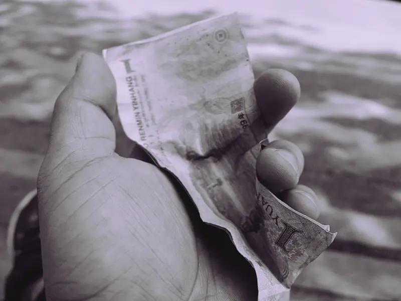 人这一生，亏欠最多的人是谁