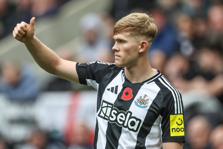 邮报：霍尔希望向图赫尔证明自己，力争入选明夏世界杯阵容11月15日讯 欧青U21